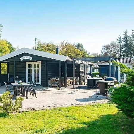 Holiday Lxxix Holiday home Ulfborg